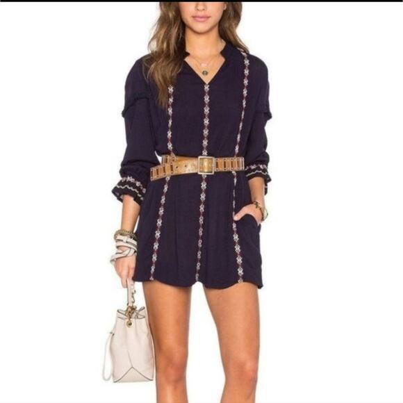 Tularosa Revolve V Neck Embroidered Boho Chic Navy Blue Tunic Mini Dress Size S - Picture 12 of 16